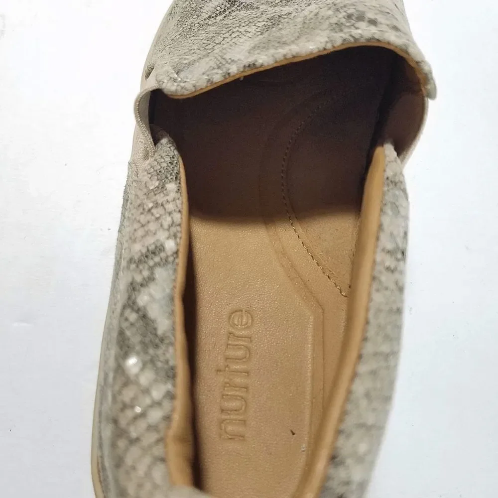 Nurture Brayline Slip On Snake Print Leather Sneakers Shoes Womens Sz 7.5